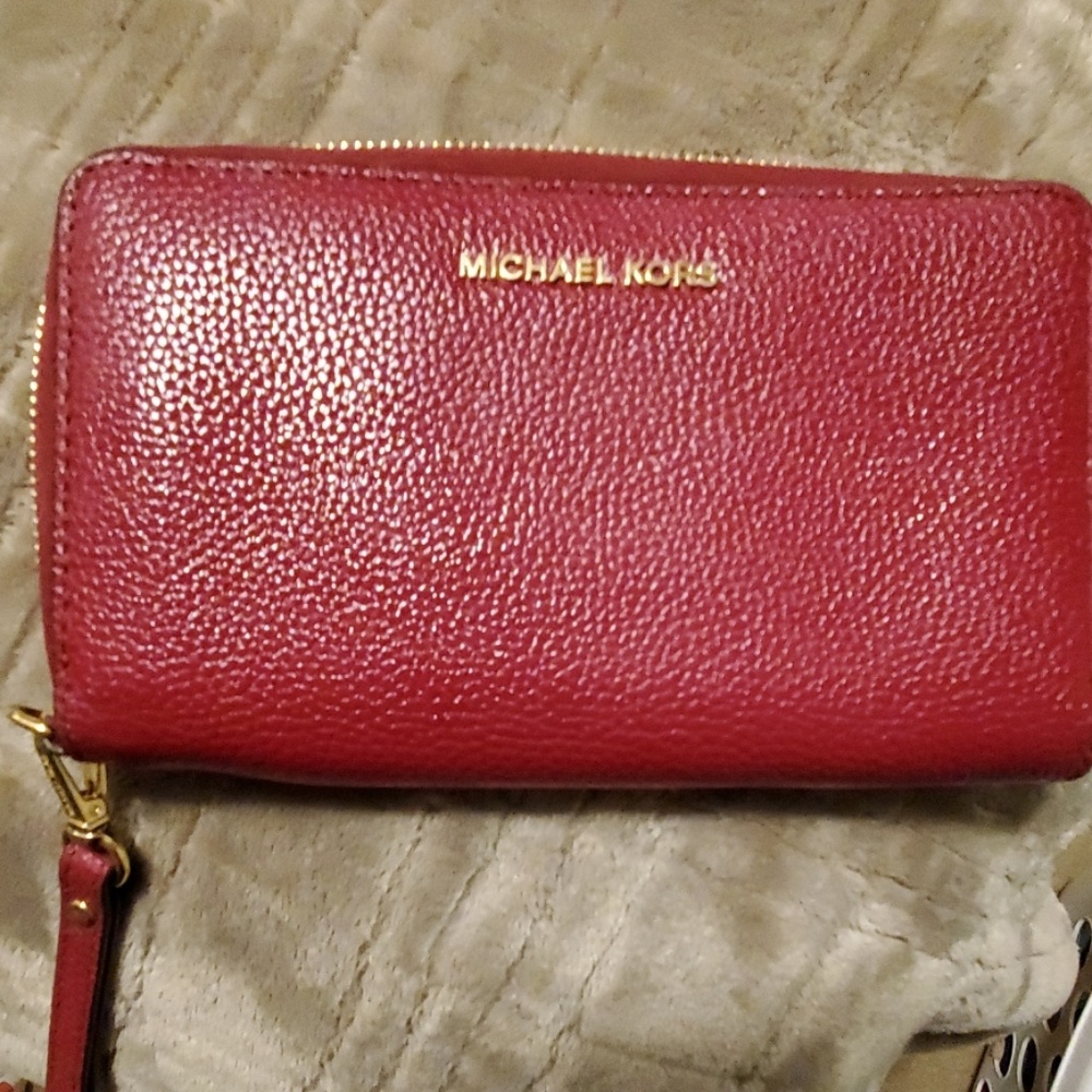 Michael Kors wallet and matching purse